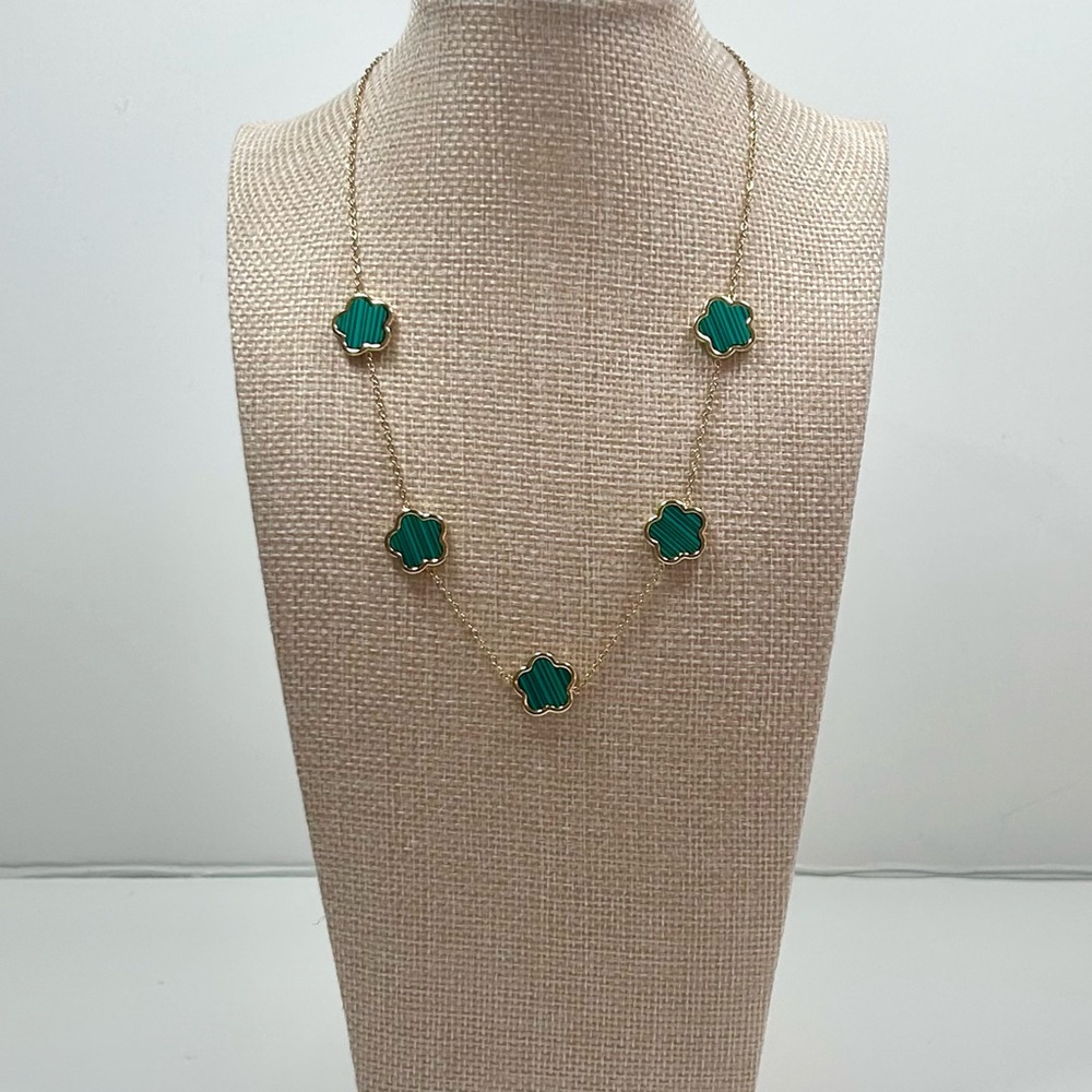 18K Gold  SS Plated 5 Clover Pendant Necklace Green